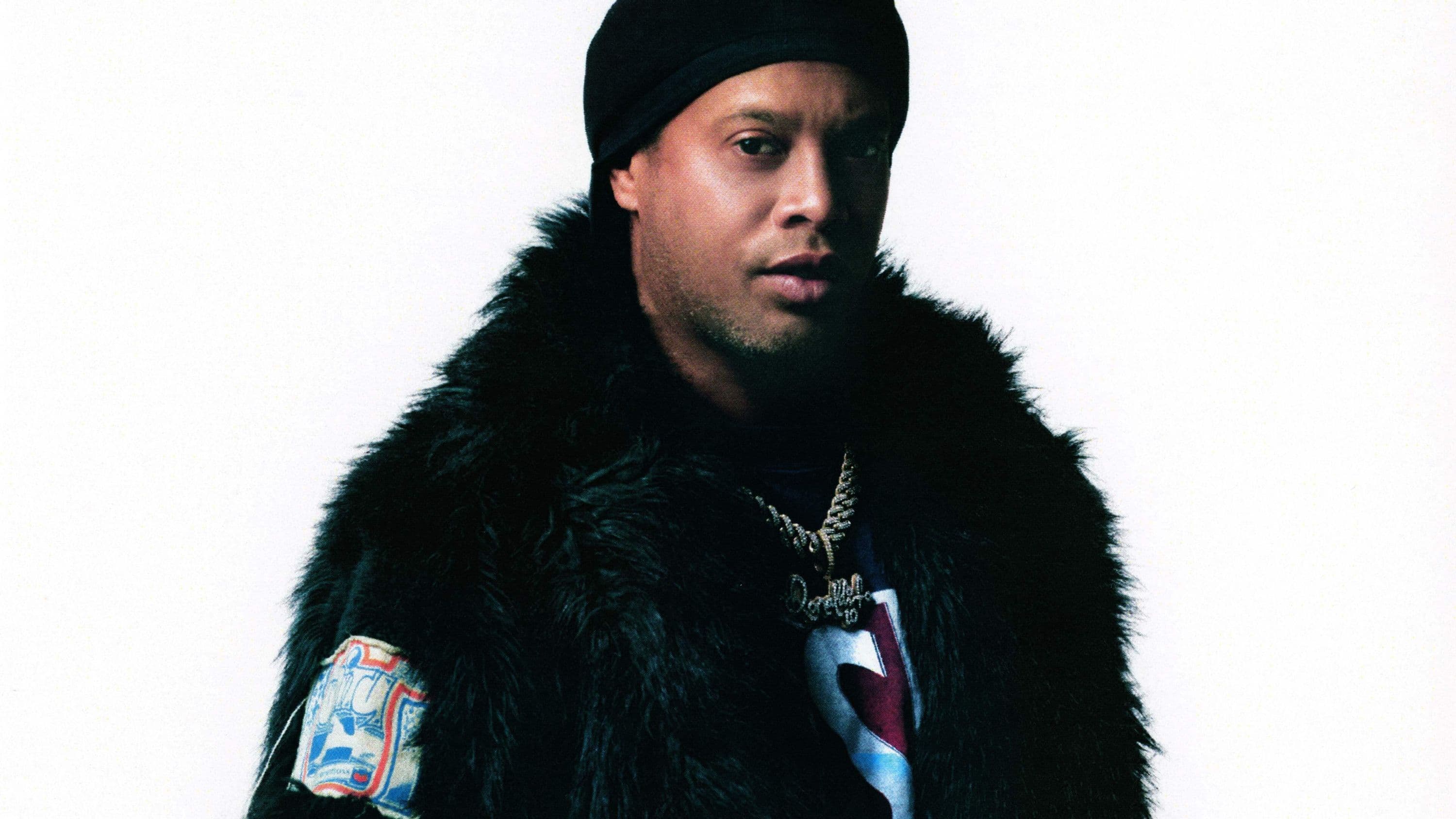 WRITER: GRAEME CAMPBELL
PHOTOGRAPHER: THIBAUT GREVET
STYLIST: TAMARA ROTHSTEIN