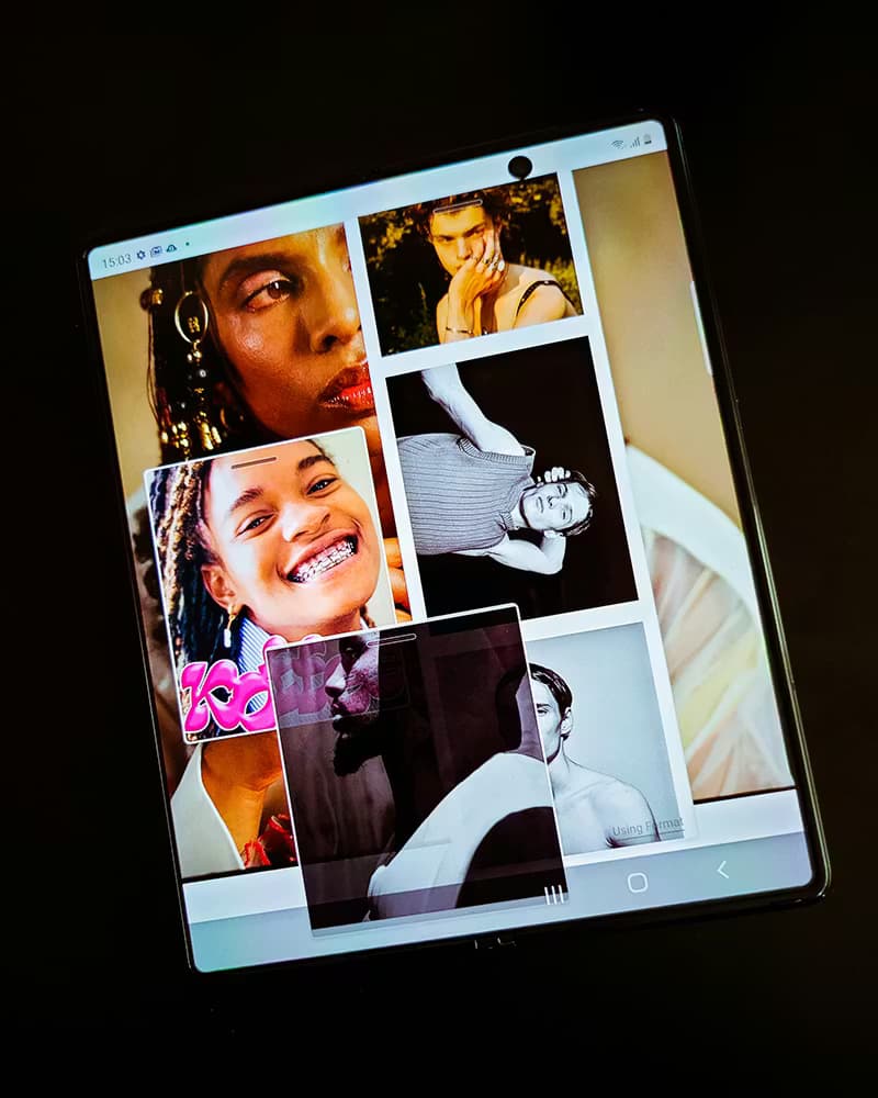 Samsung Galaxy Z Fold2 – Sian O’Flaherty